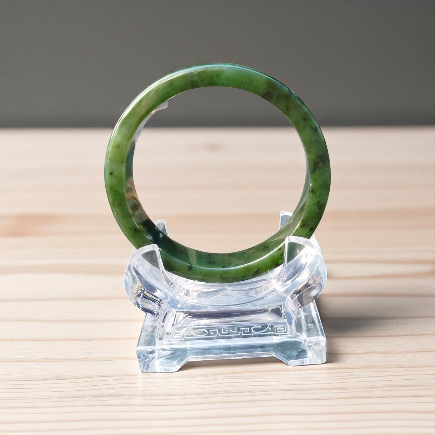 Beautiful Natural Green Nephrite Jade Bangle