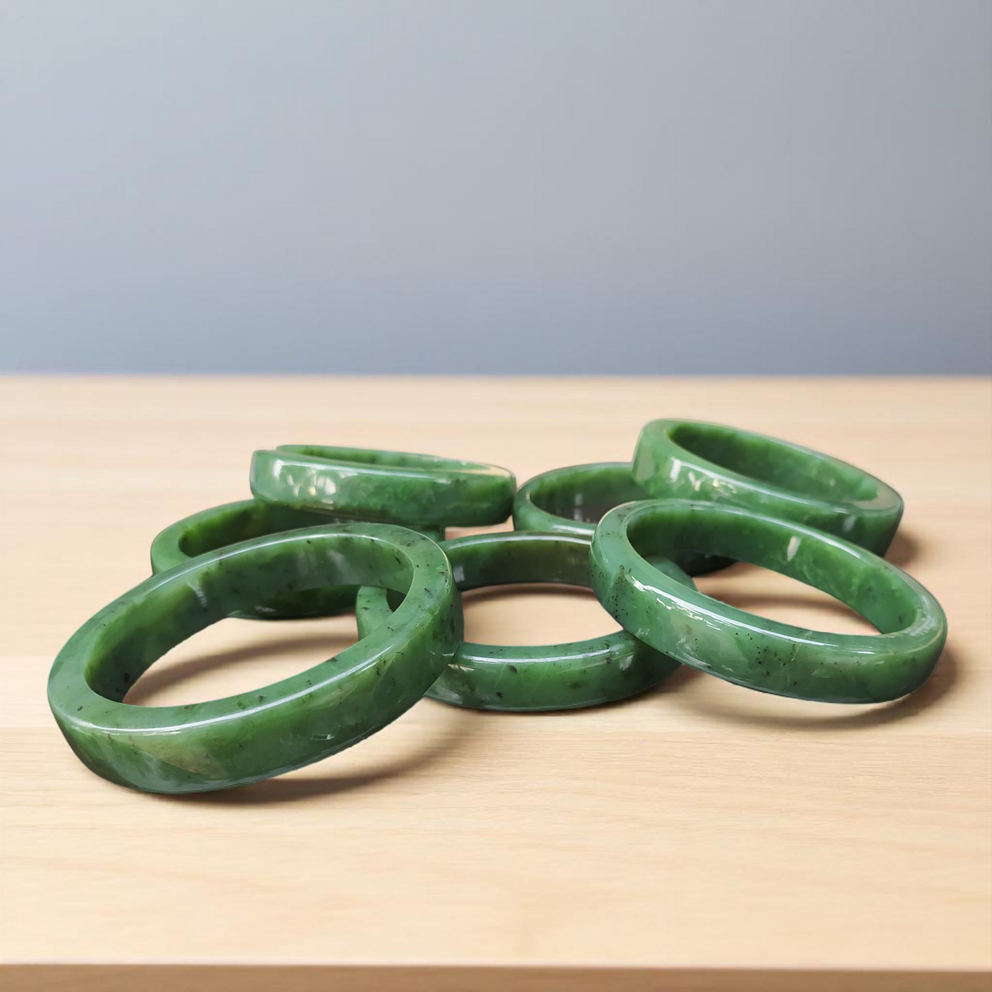 Beautiful Natural Green Nephrite Jade Bangle