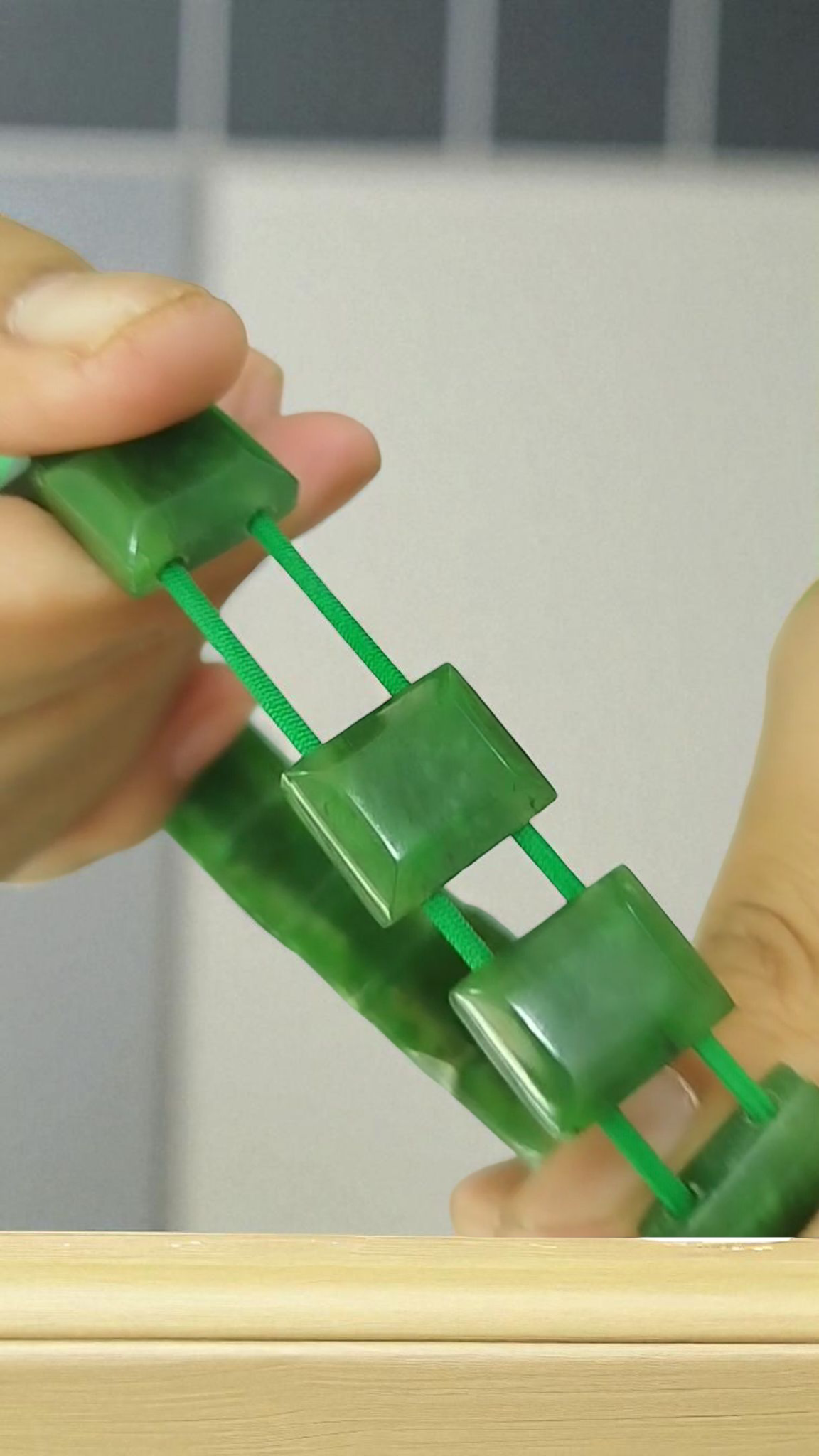 Beautiful Natural Green Nephrite Jade Bracelet