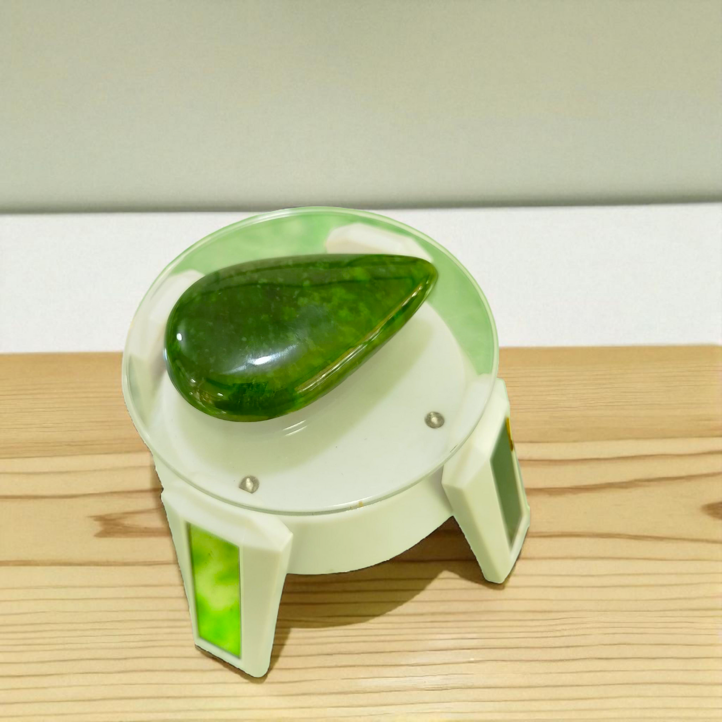 Beautiful Natural Green Nephrite Jade Pendant